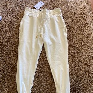 SOLD NWT Whitney Simmons joggers sz xs